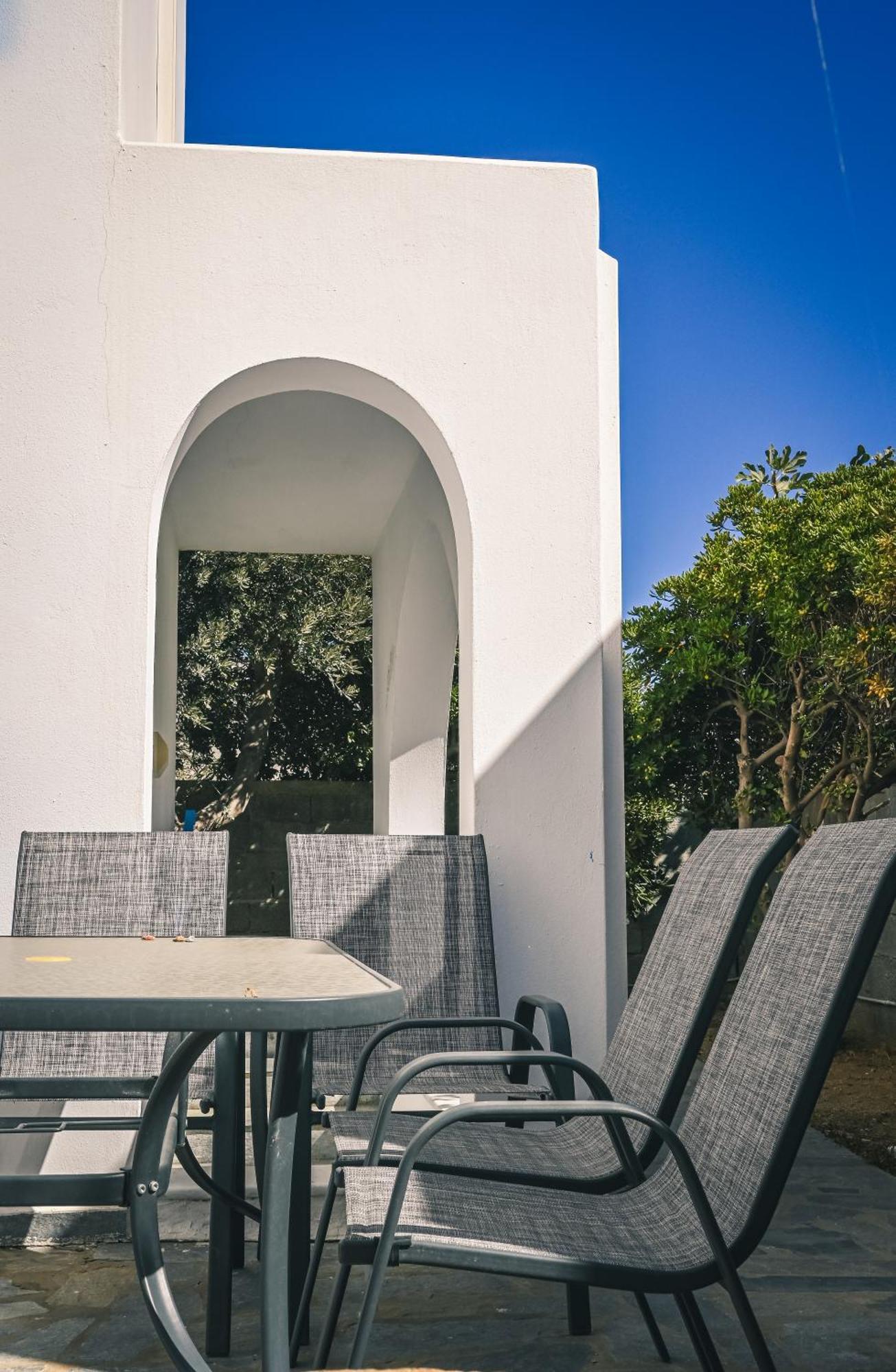 Апартаменты Naxos Is The Way Кастраки Экстерьер фото